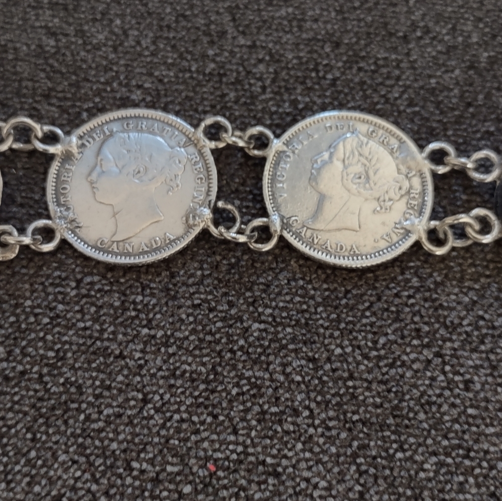 VINTAGE silver coin bracelet - Picture 8 of 11